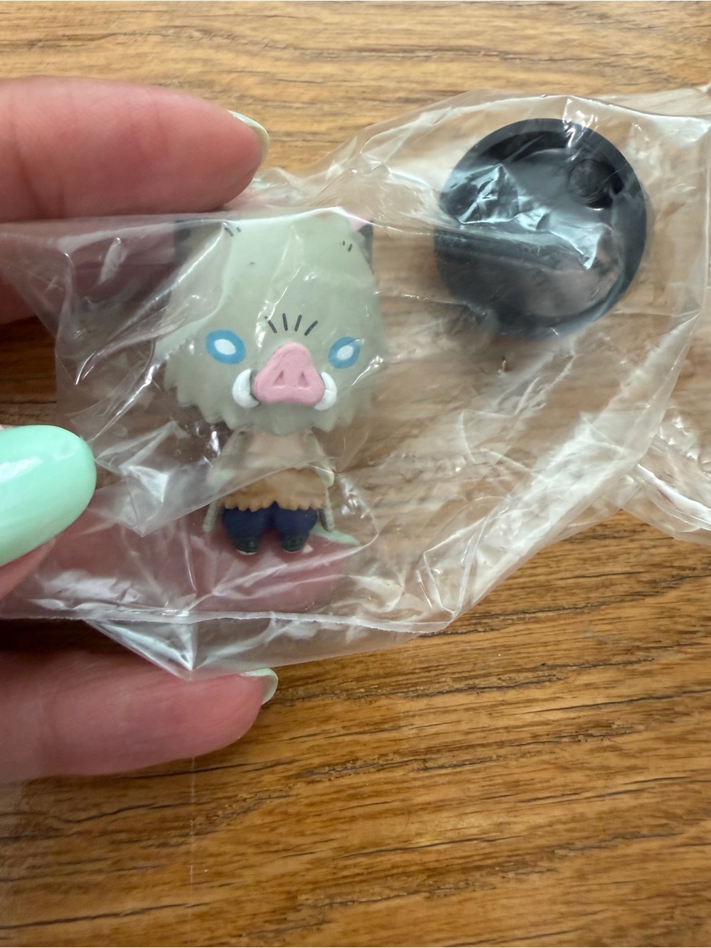 Hashibira Inosuke "Demon Slayer: Mini Figure - Picture 2 of 3